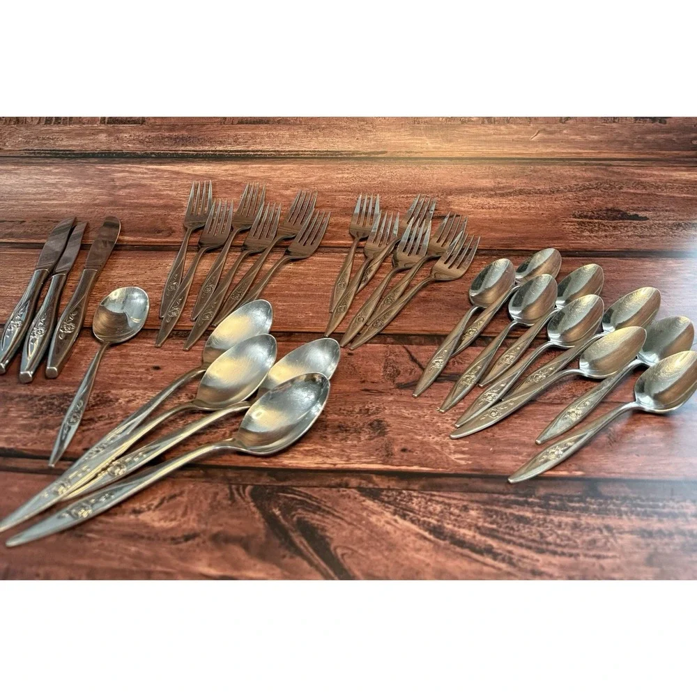 Oneida Oneidacraft Deluxe Stainless Teaspoons Lasting Rose Flatware Set Of 29